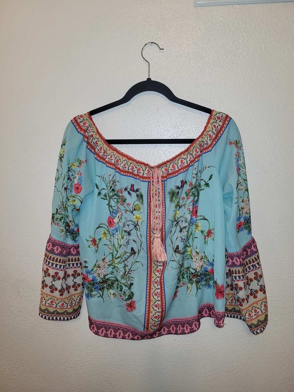 Umgee USA Floral Boho Tassel Bell Sleeve Blouse Blue Women's Small